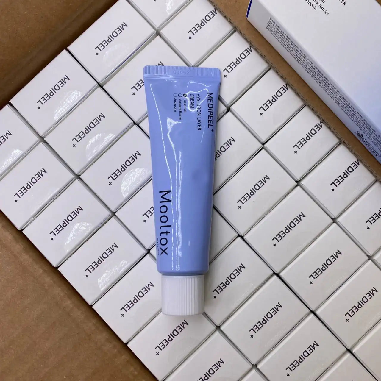 Medi-Peel Hyaluronic acid layer Mooltox cream