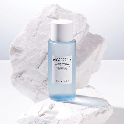 SKIN1004 Madagascar Hyalu-Cica Brightening Toner